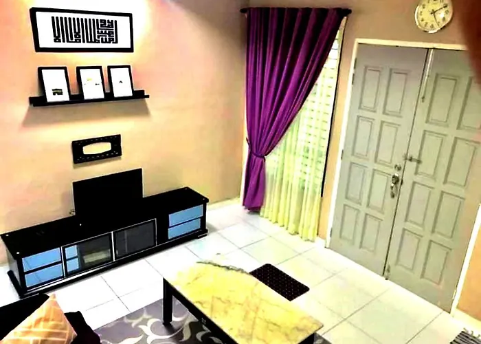 Oyo Home 90498 Homestay Kuah I