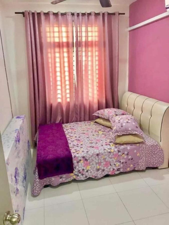 Oyo 90498 Homestay I 2*